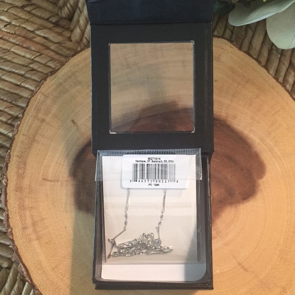 🦌NWT Label Browning Buckmark Necklace🦌 - Picture 4 of 8